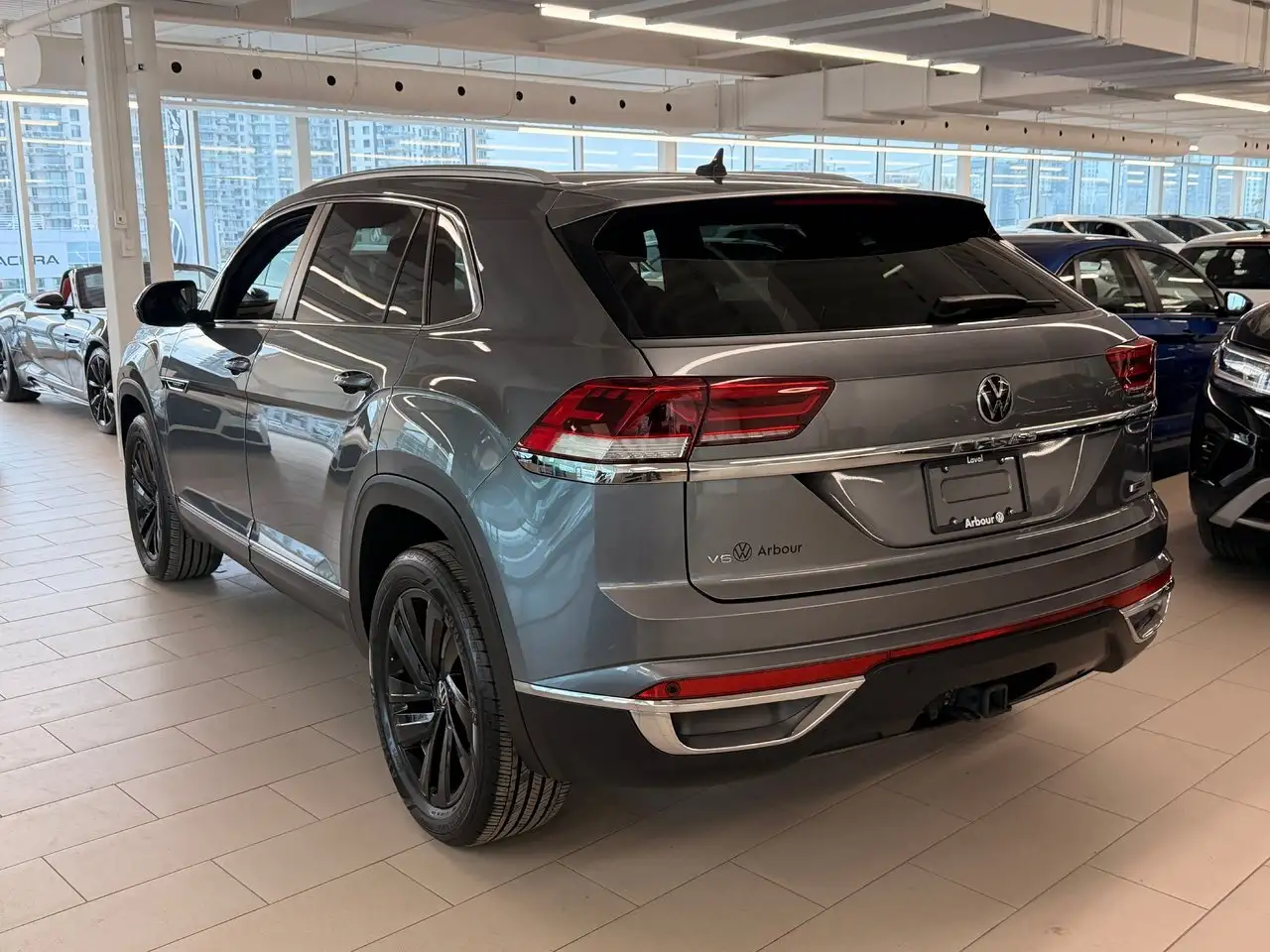 Volkswagen Atlas снимка Volkswagen Atlas