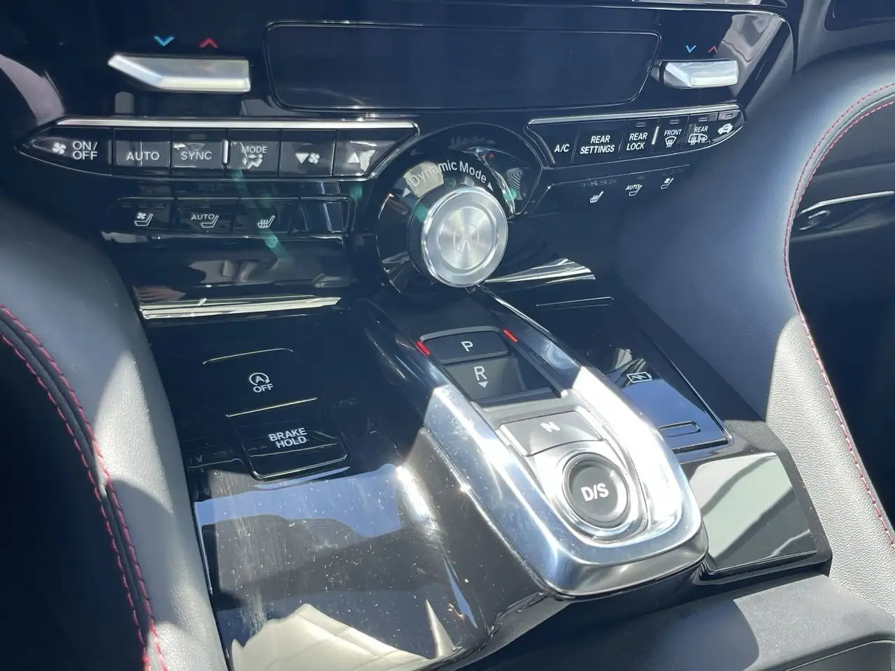 Acura MDX снимка Acura MDX