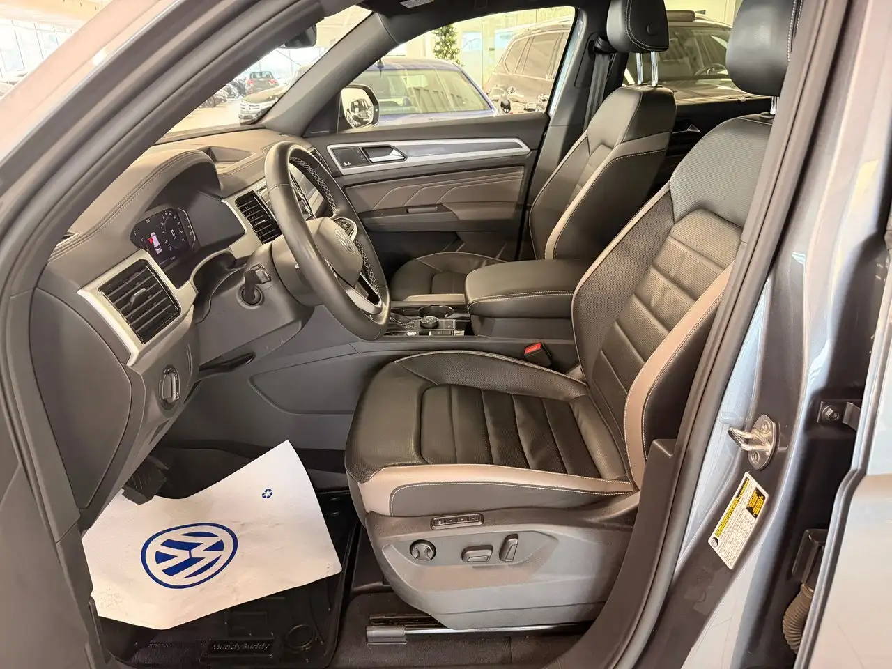 Volkswagen Atlas снимка Volkswagen Atlas