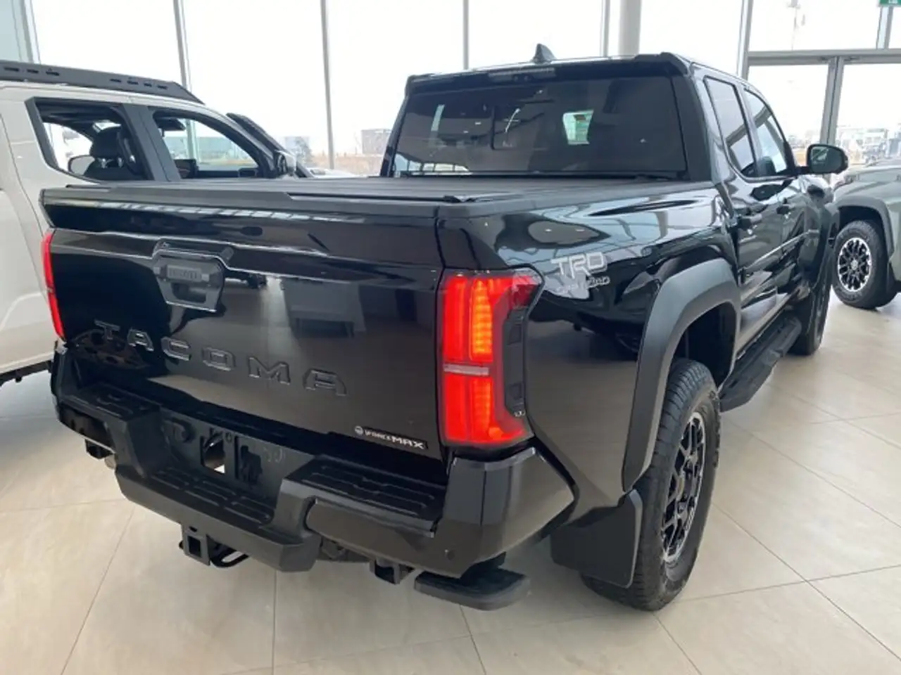 Toyota Tacoma снимка Toyota Tacoma