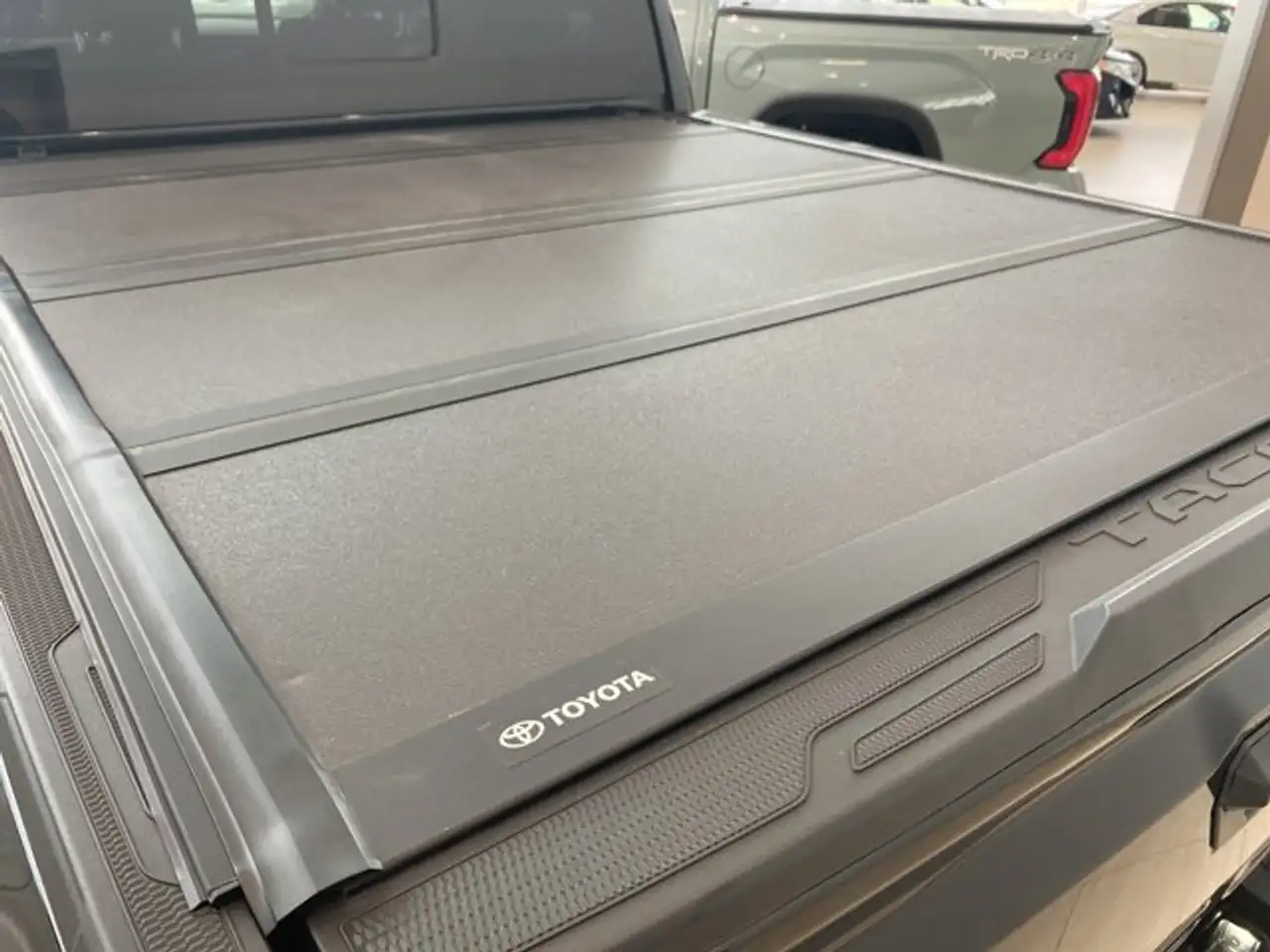 Toyota Tacoma снимка Toyota Tacoma