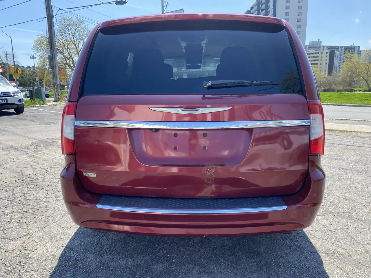 Chrysler Town & Country снимка Chrysler Town & Country