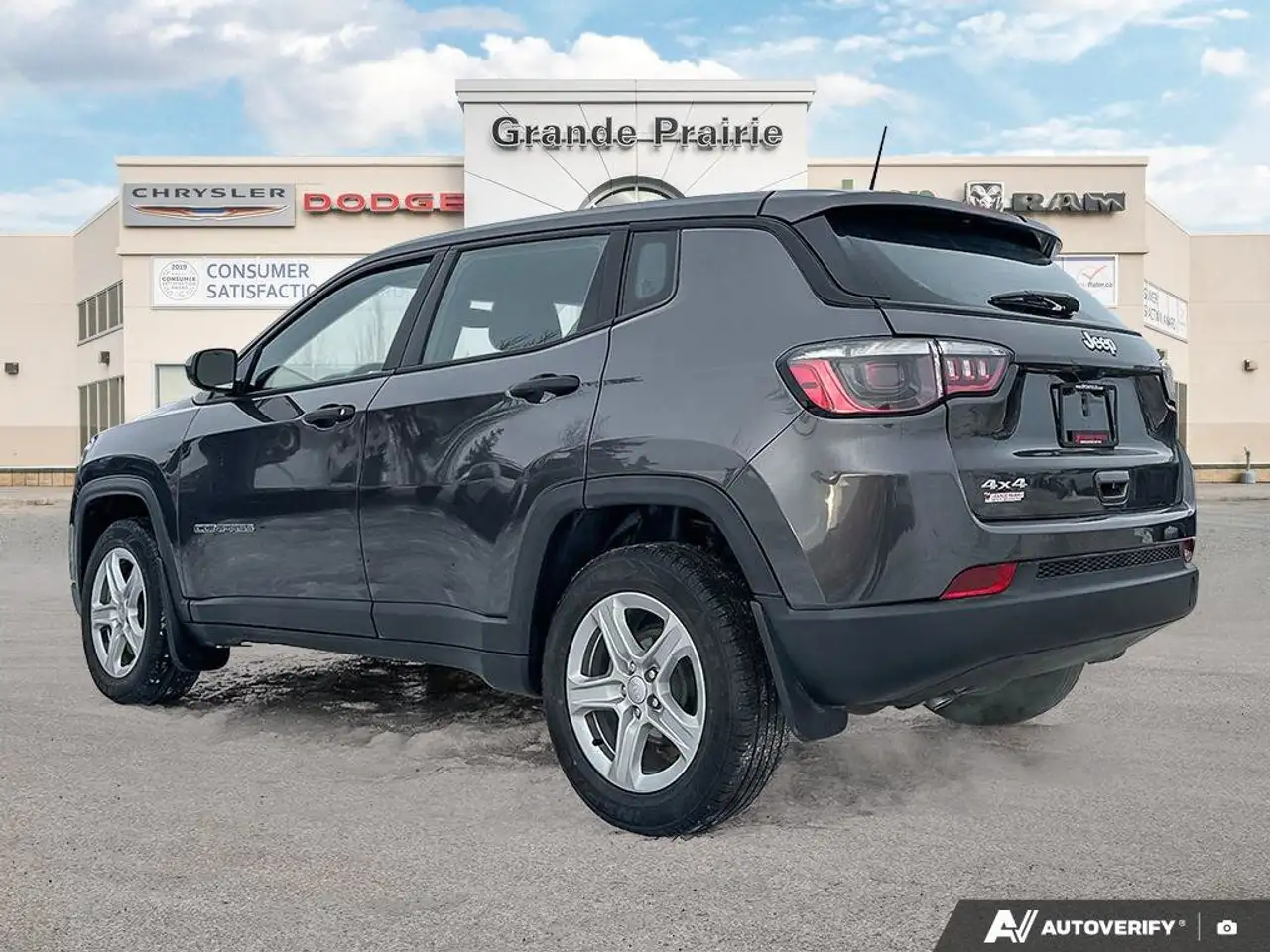Jeep Compass снимка Jeep Compass