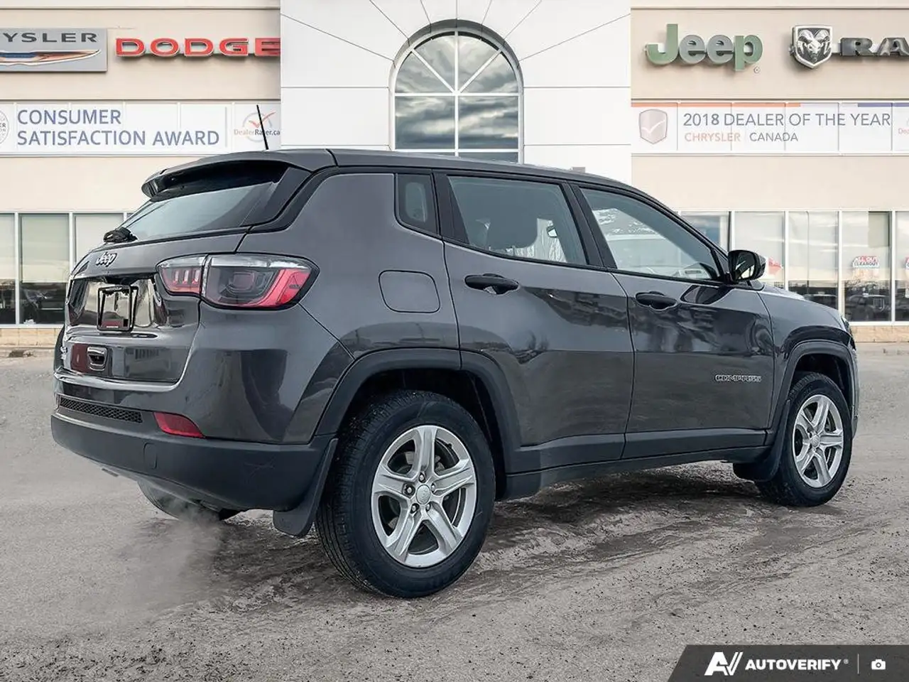Jeep Compass снимка Jeep Compass