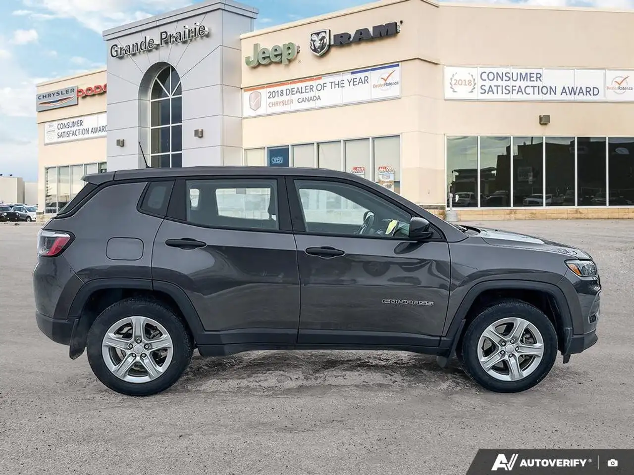 Jeep Compass снимка Jeep Compass
