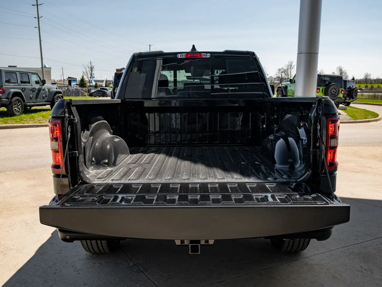 RAM 1500 снимка RAM 1500