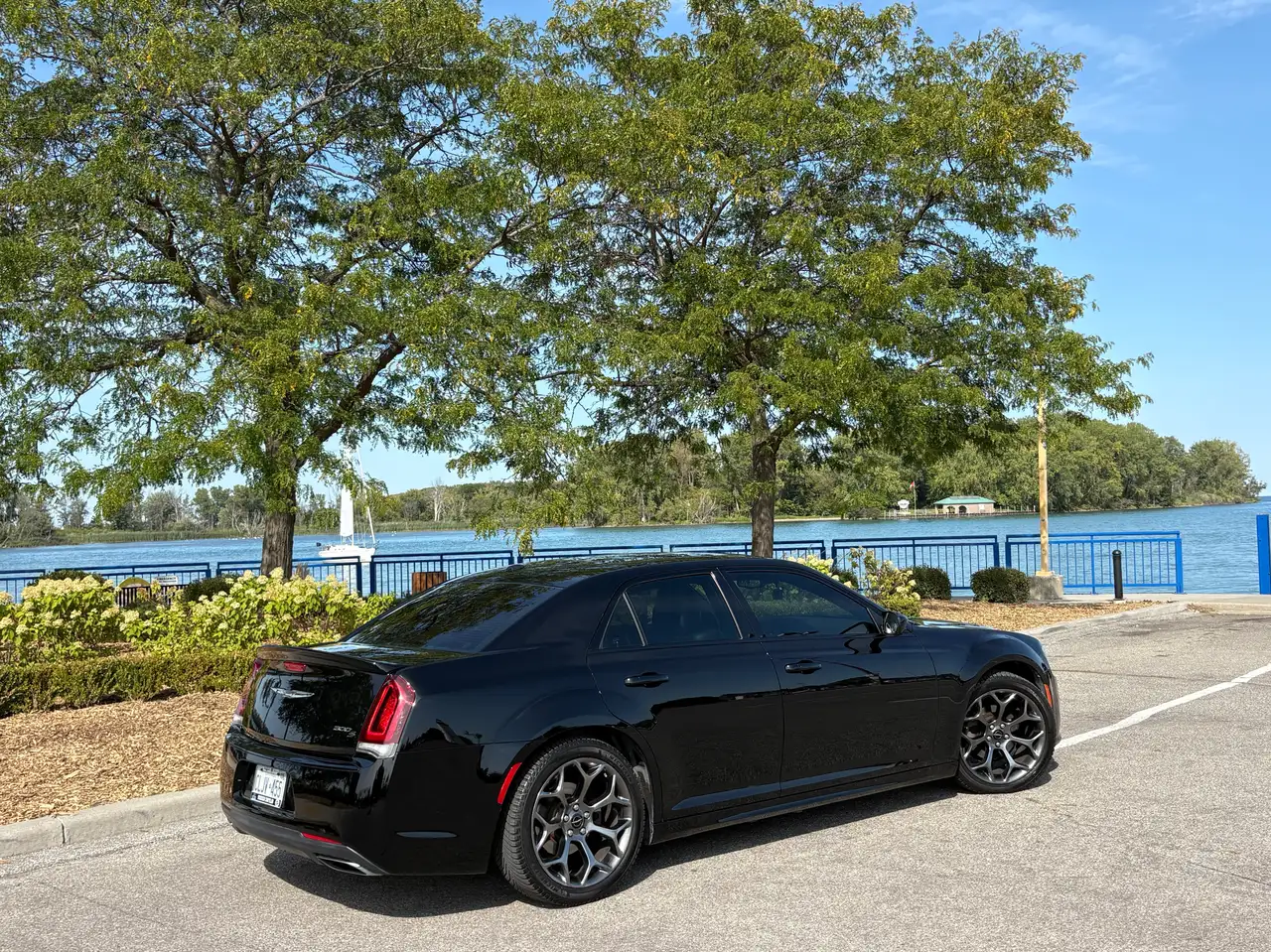 2017 Chrysler 300