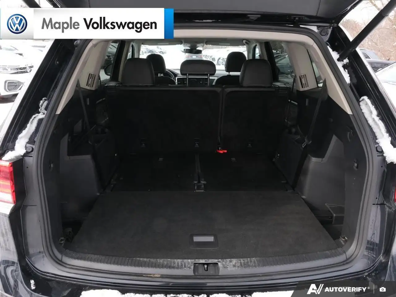 Volkswagen Atlas снимка Volkswagen Atlas