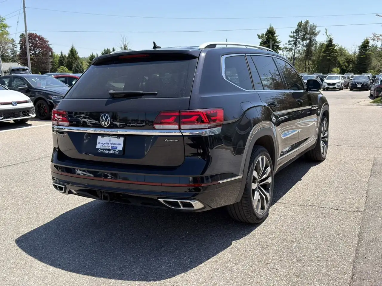 Volkswagen Atlas снимка Volkswagen Atlas