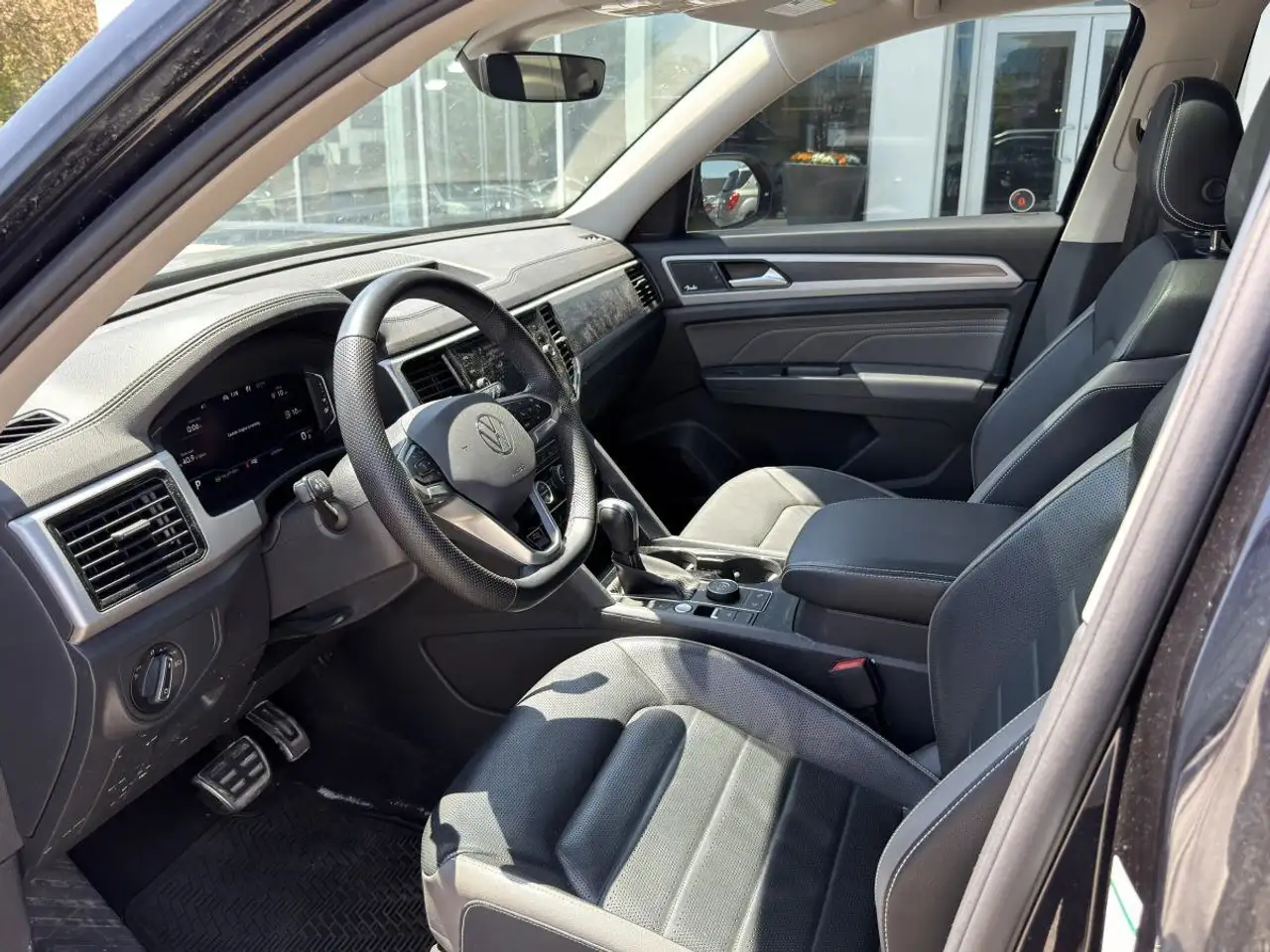 Volkswagen Atlas снимка Volkswagen Atlas