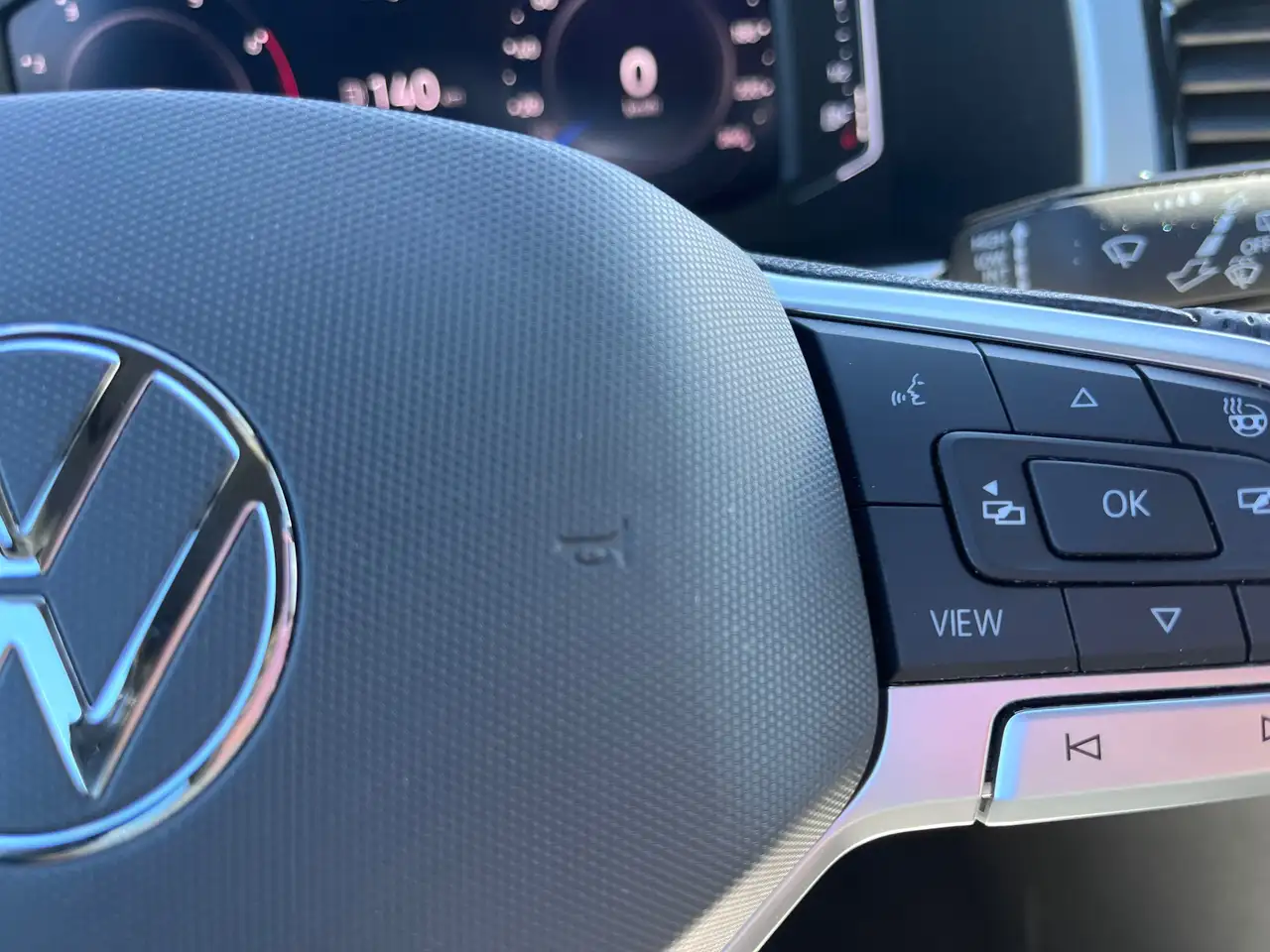 Volkswagen Atlas photo Volkswagen Atlas