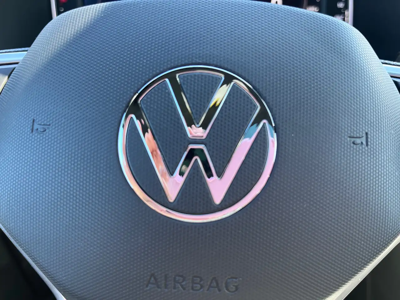 Volkswagen Atlas photo Volkswagen Atlas