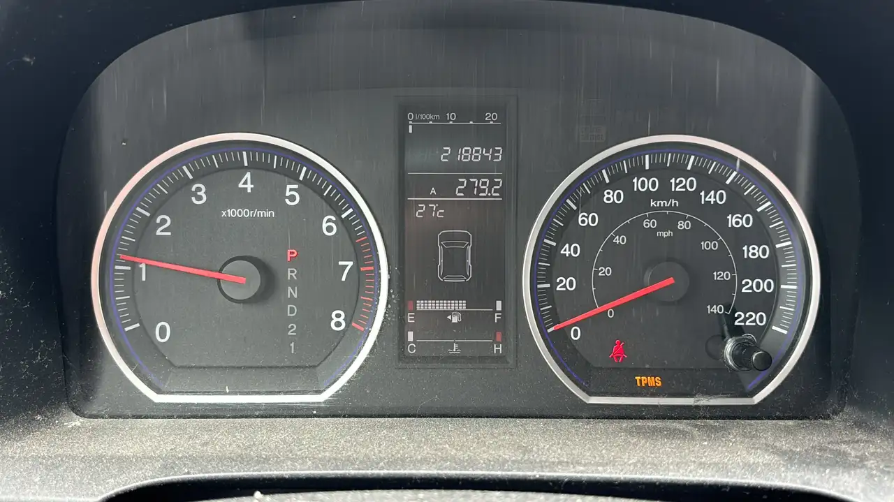 Honda CR-V снимка Honda CR-V