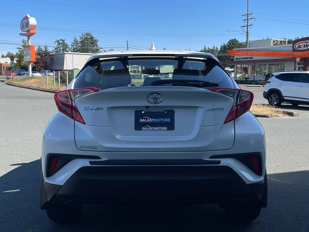 Toyota C-HR снимка Toyota C-HR