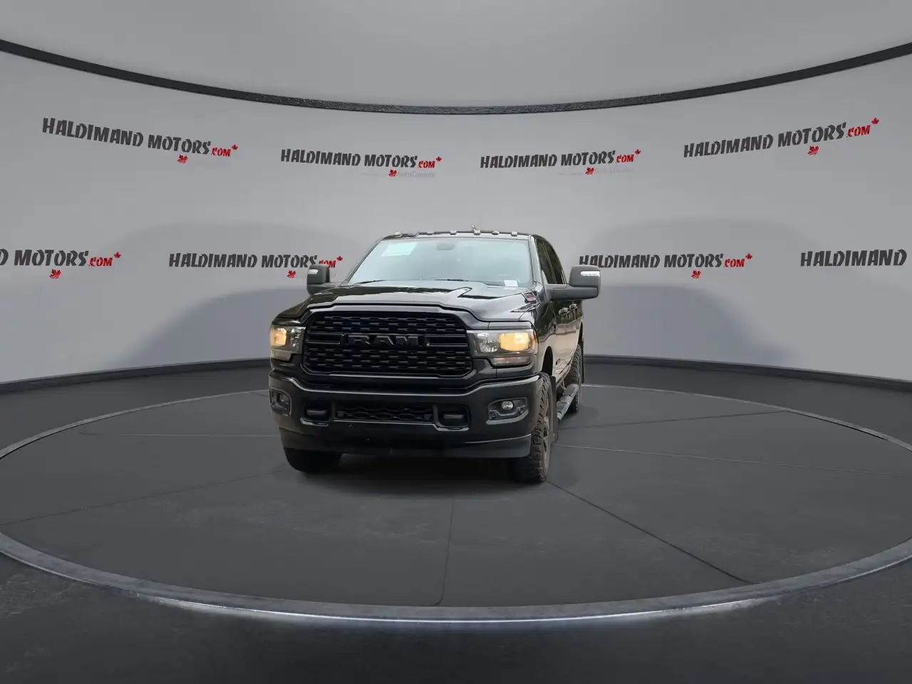 RAM 2500 снимка RAM 2500