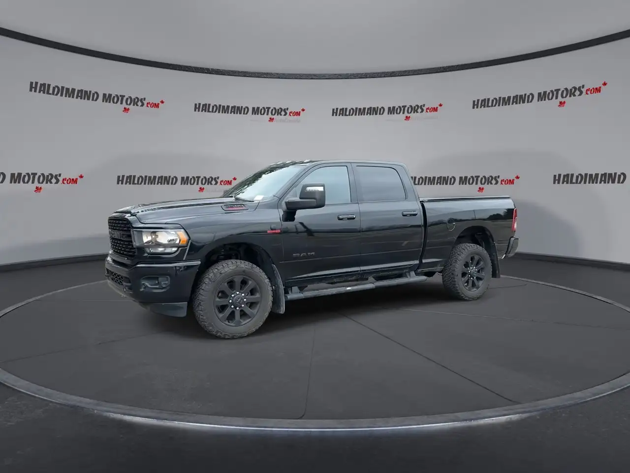 RAM 2500 снимка RAM 2500