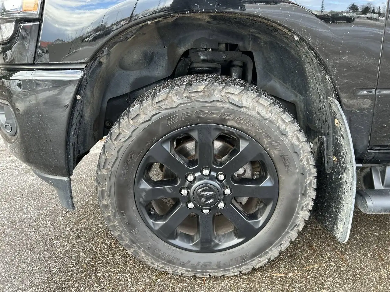 RAM 2500 снимка RAM 2500