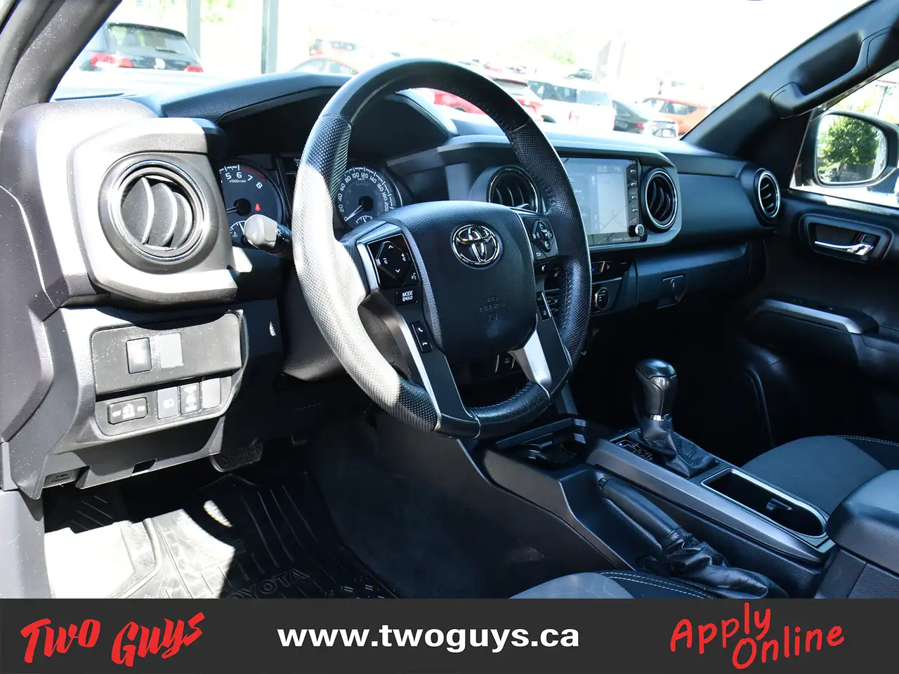Toyota Tacoma снимка Toyota Tacoma
