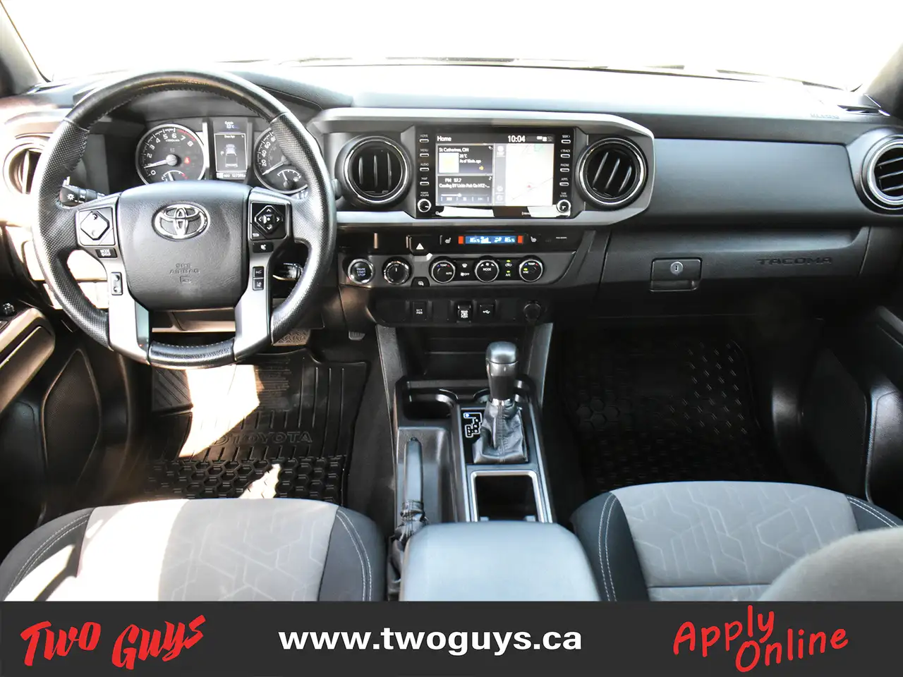 Toyota Tacoma снимка Toyota Tacoma