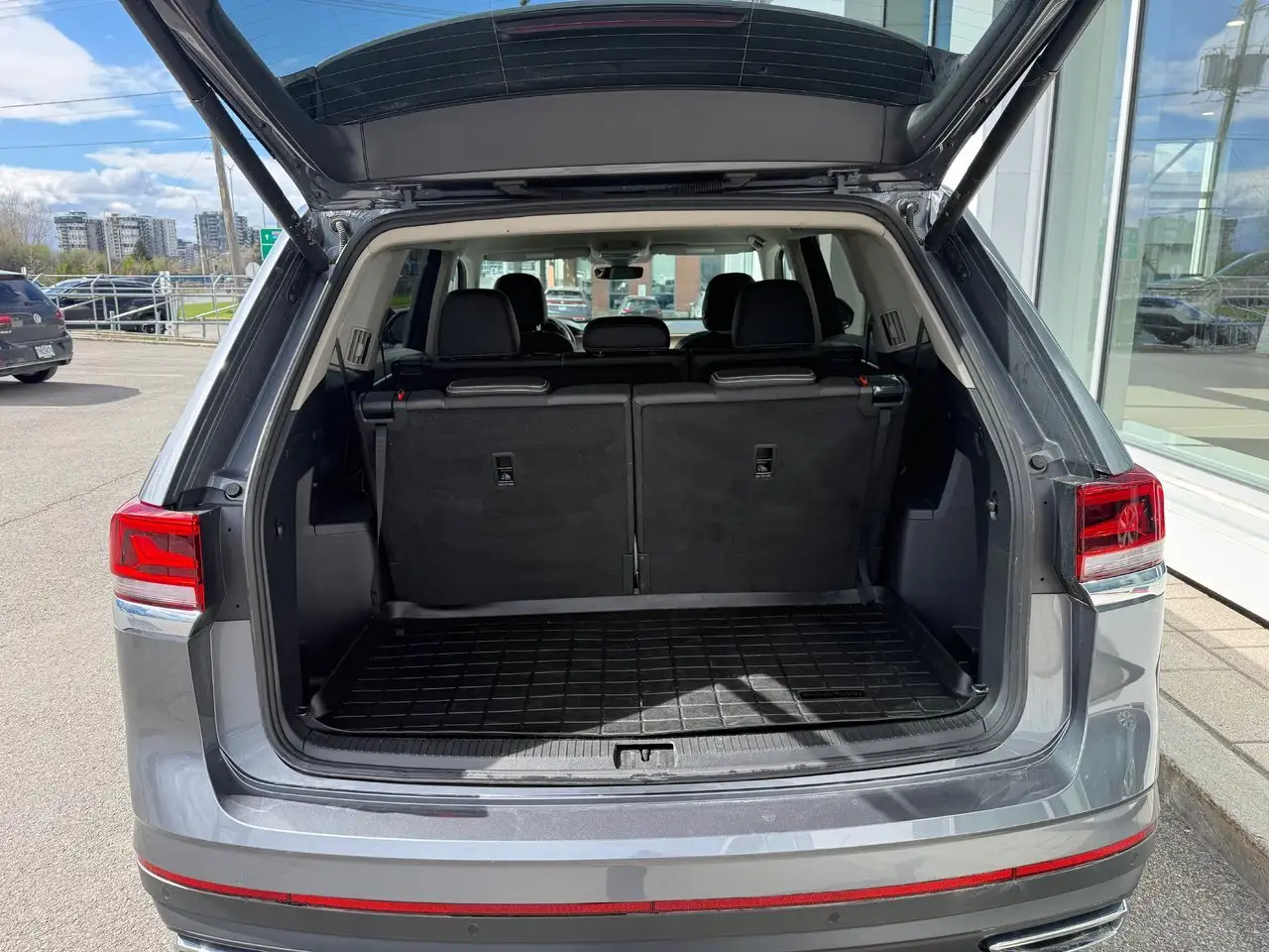 Volkswagen Atlas снимка Volkswagen Atlas