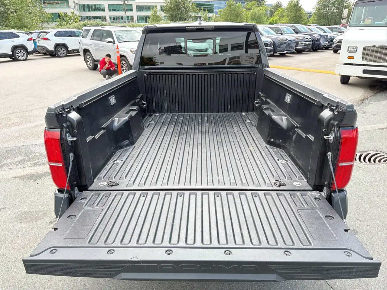 Toyota Tacoma снимка Toyota Tacoma