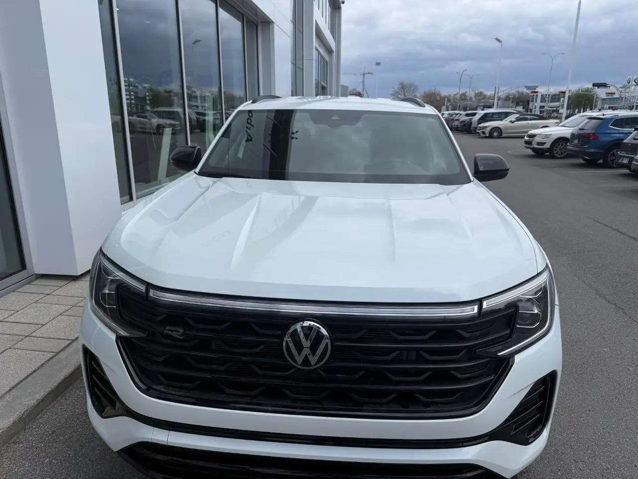 Volkswagen Atlas снимка Volkswagen Atlas