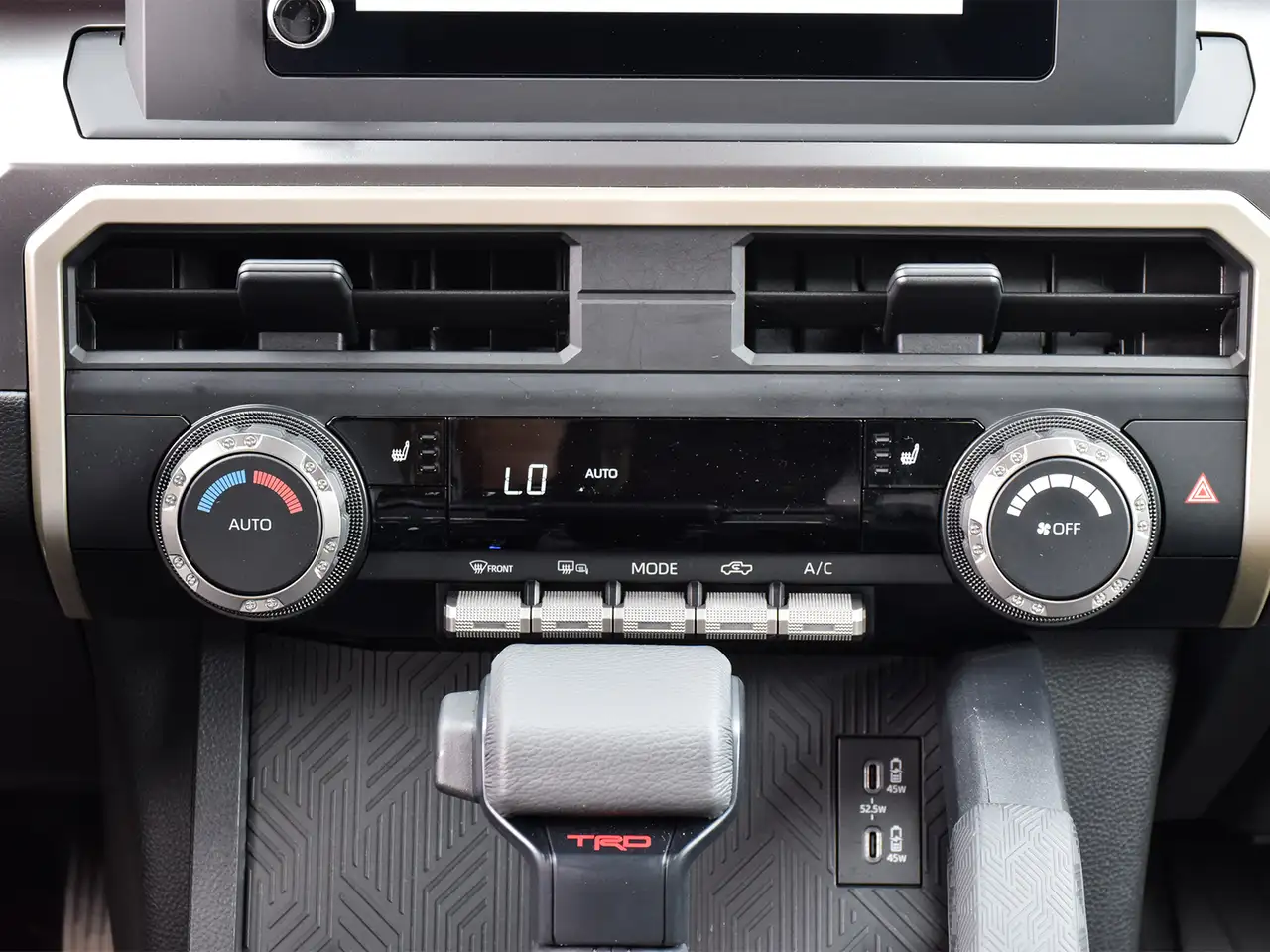 Toyota Tacoma снимка Toyota Tacoma