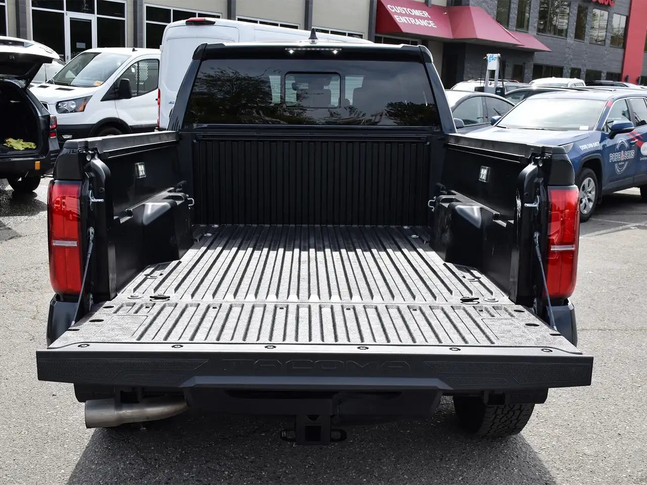 Toyota Tacoma снимка Toyota Tacoma