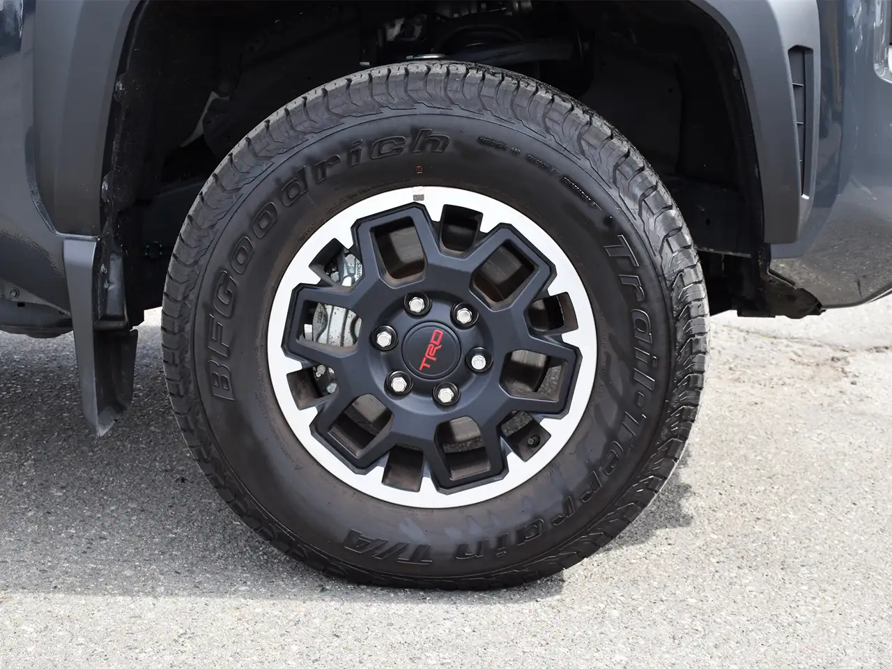 Toyota Tacoma снимка Toyota Tacoma