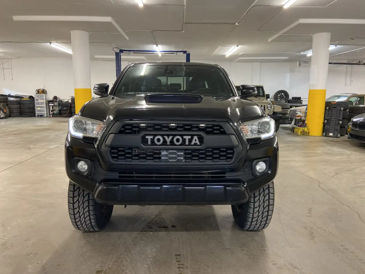 Toyota Tacoma fotografie Toyota Tacoma