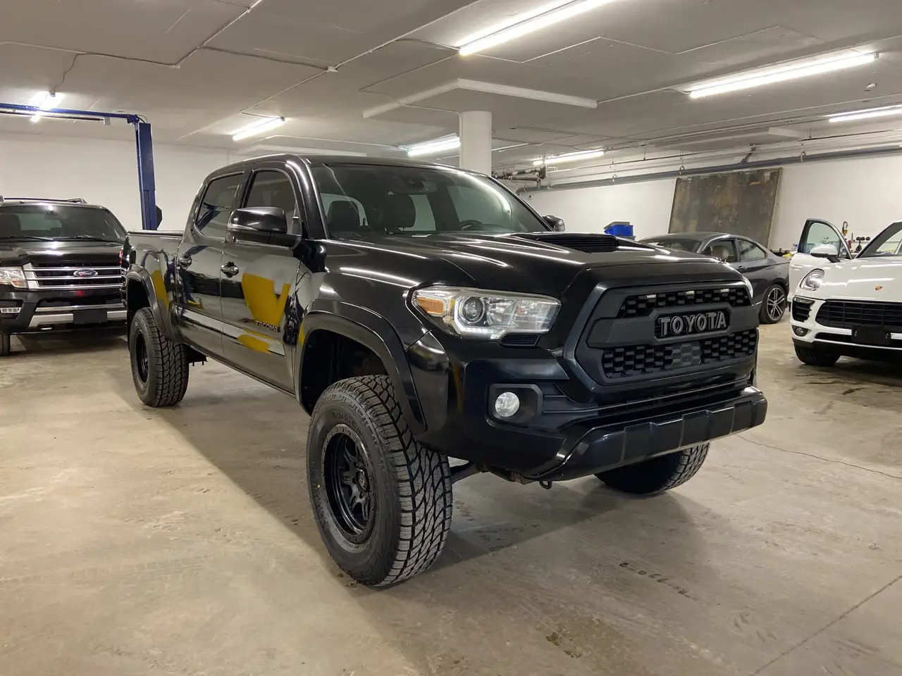 Toyota Tacoma fotografie Toyota Tacoma