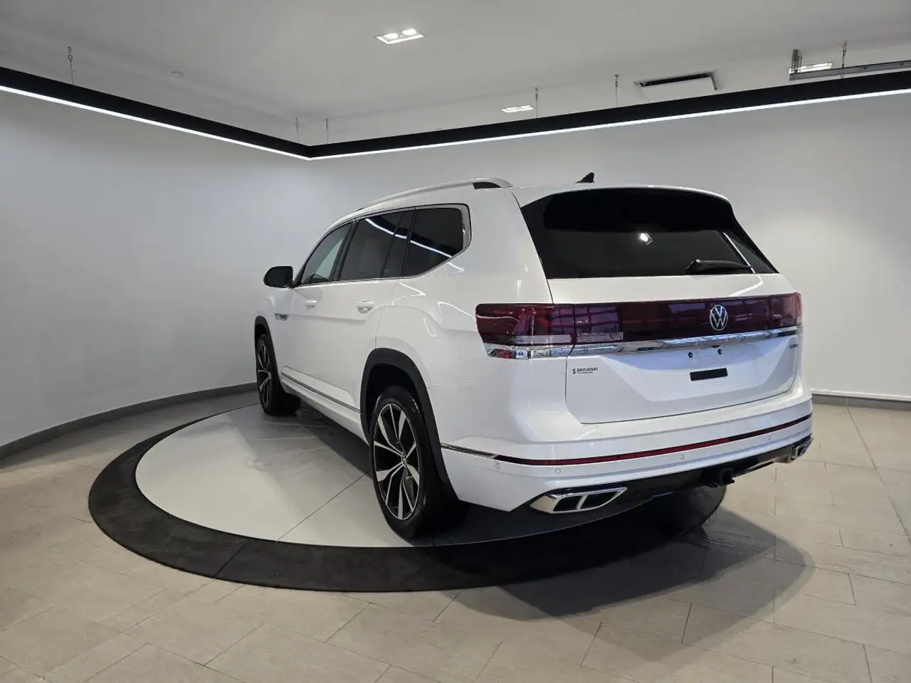 Volkswagen Atlas снимка Volkswagen Atlas
