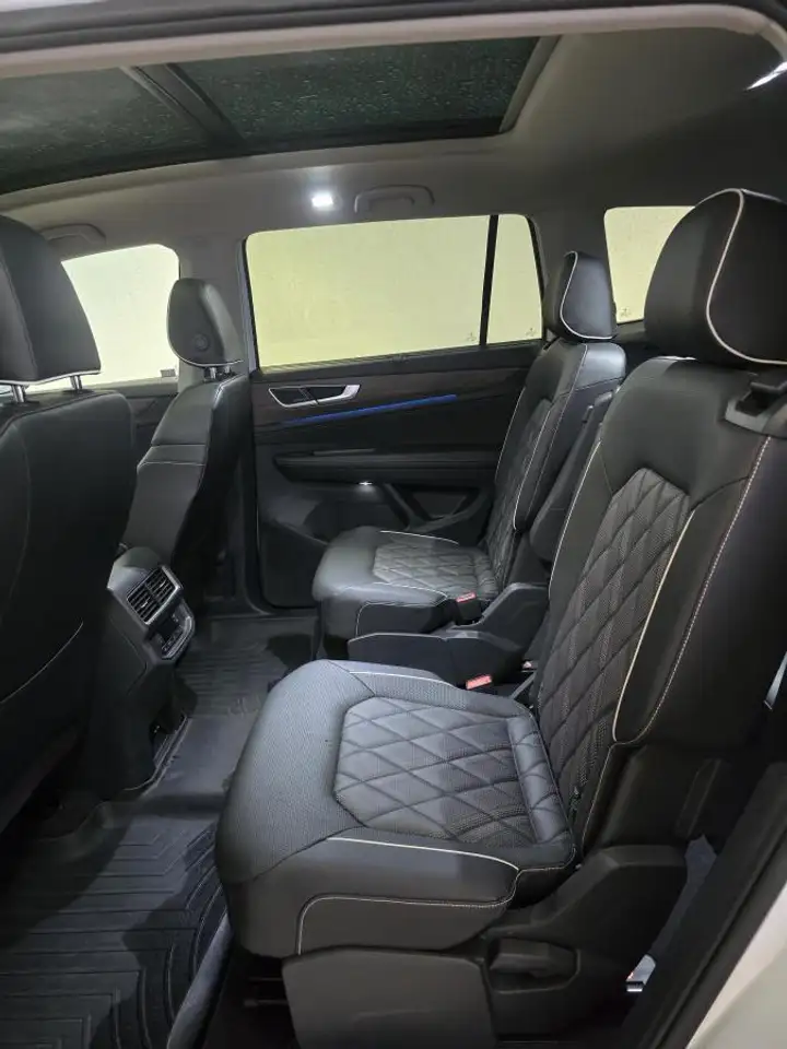 Volkswagen Atlas снимка Volkswagen Atlas