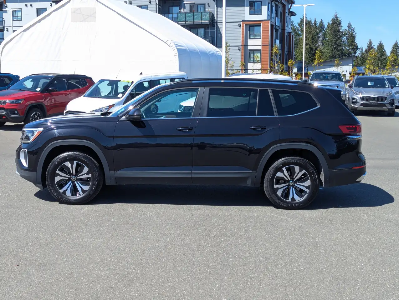 Volkswagen Atlas снимка Volkswagen Atlas