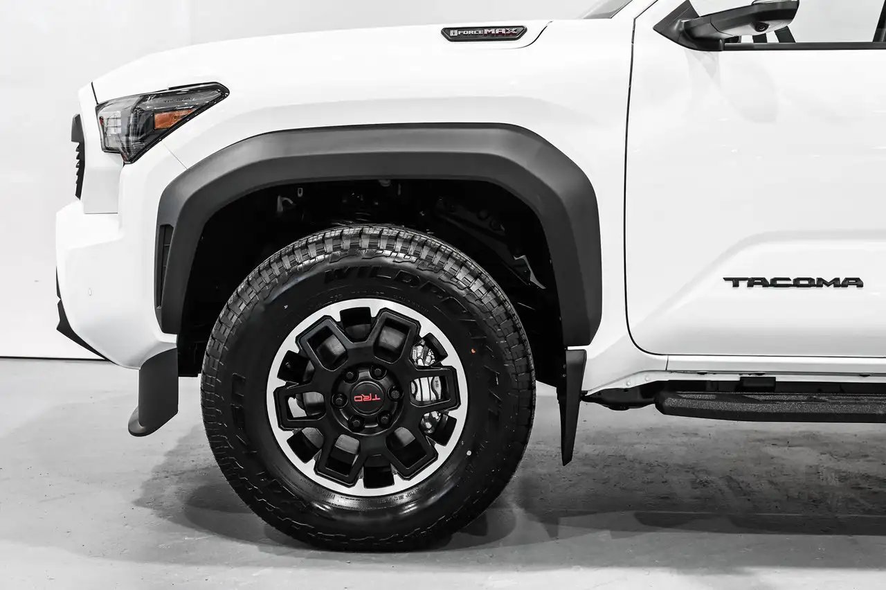 Toyota Tacoma снимка Toyota Tacoma