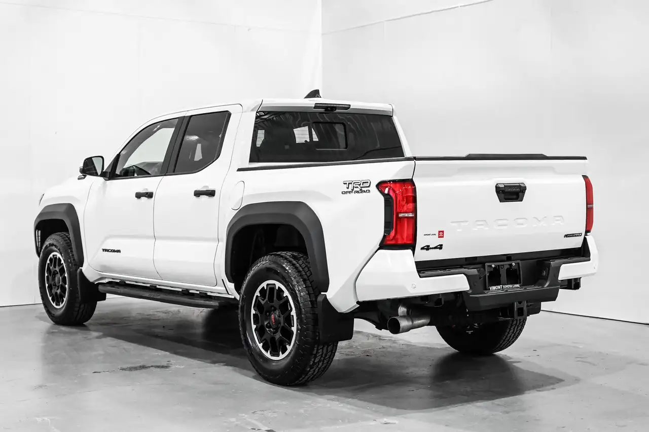Toyota Tacoma снимка Toyota Tacoma