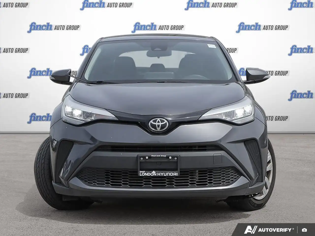 Toyota C-HR снимка Toyota C-HR