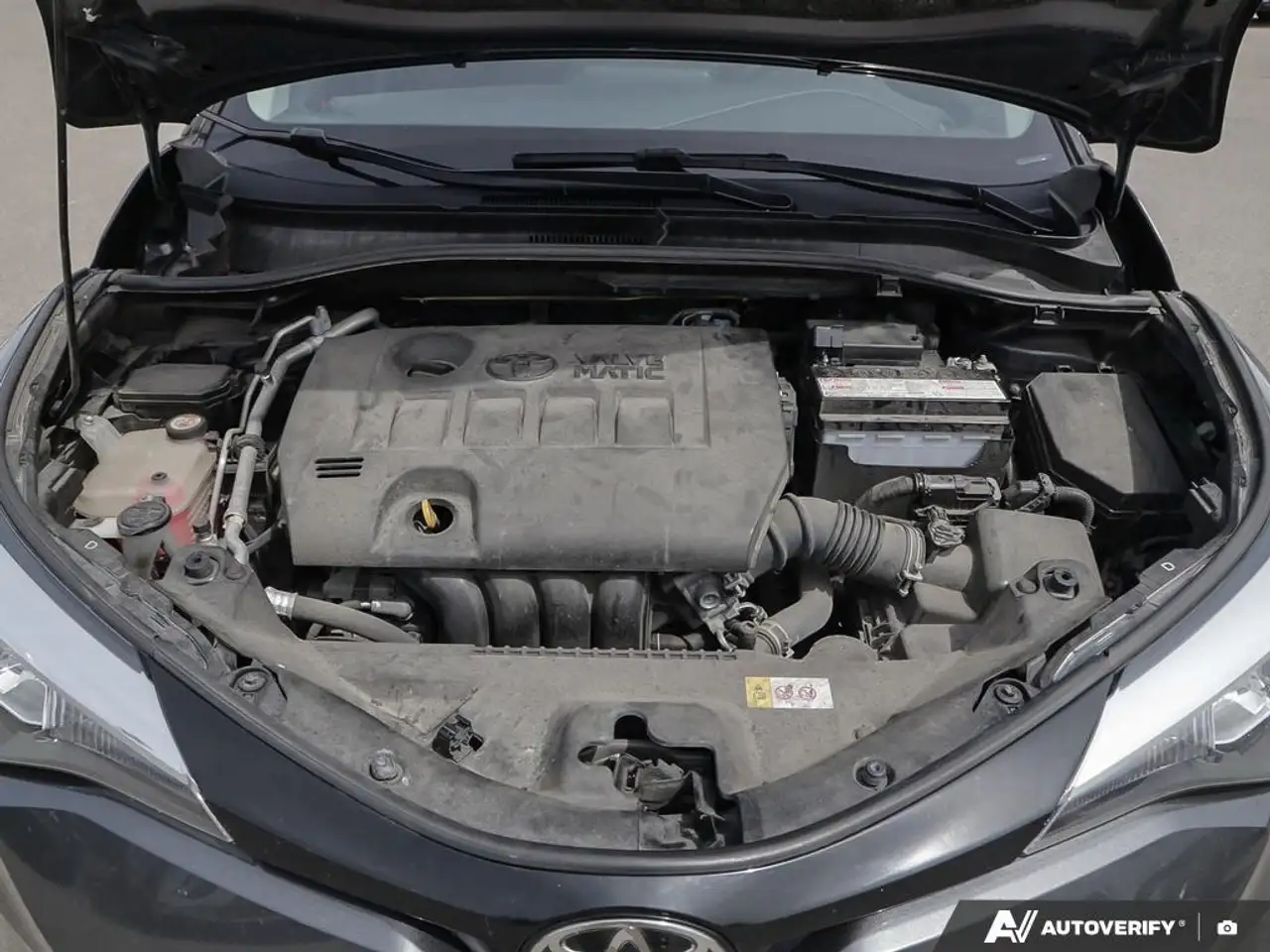 Toyota C-HR снимка Toyota C-HR