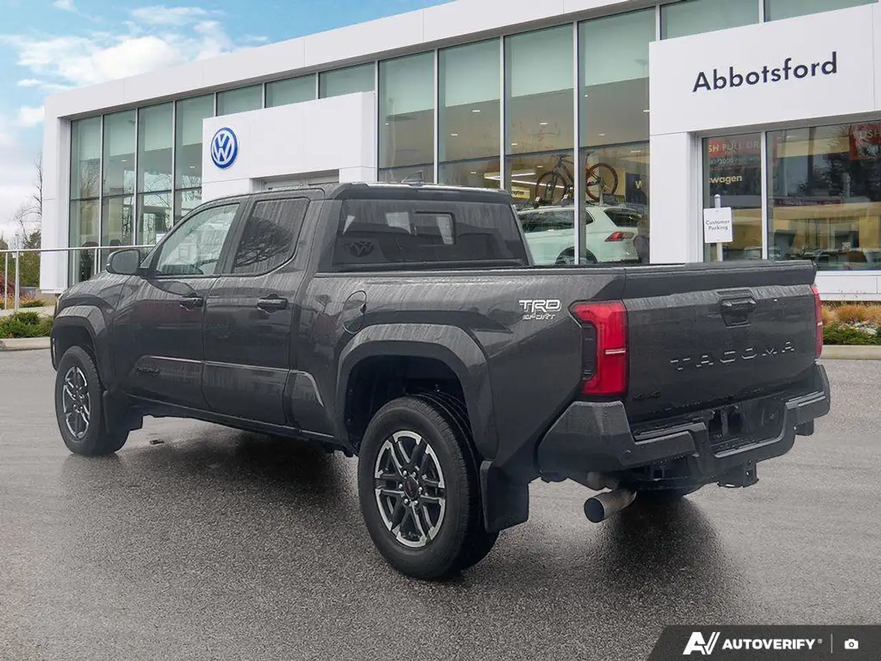 Toyota Tacoma снимка Toyota Tacoma