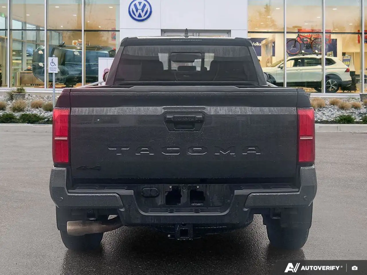 Toyota Tacoma снимка Toyota Tacoma