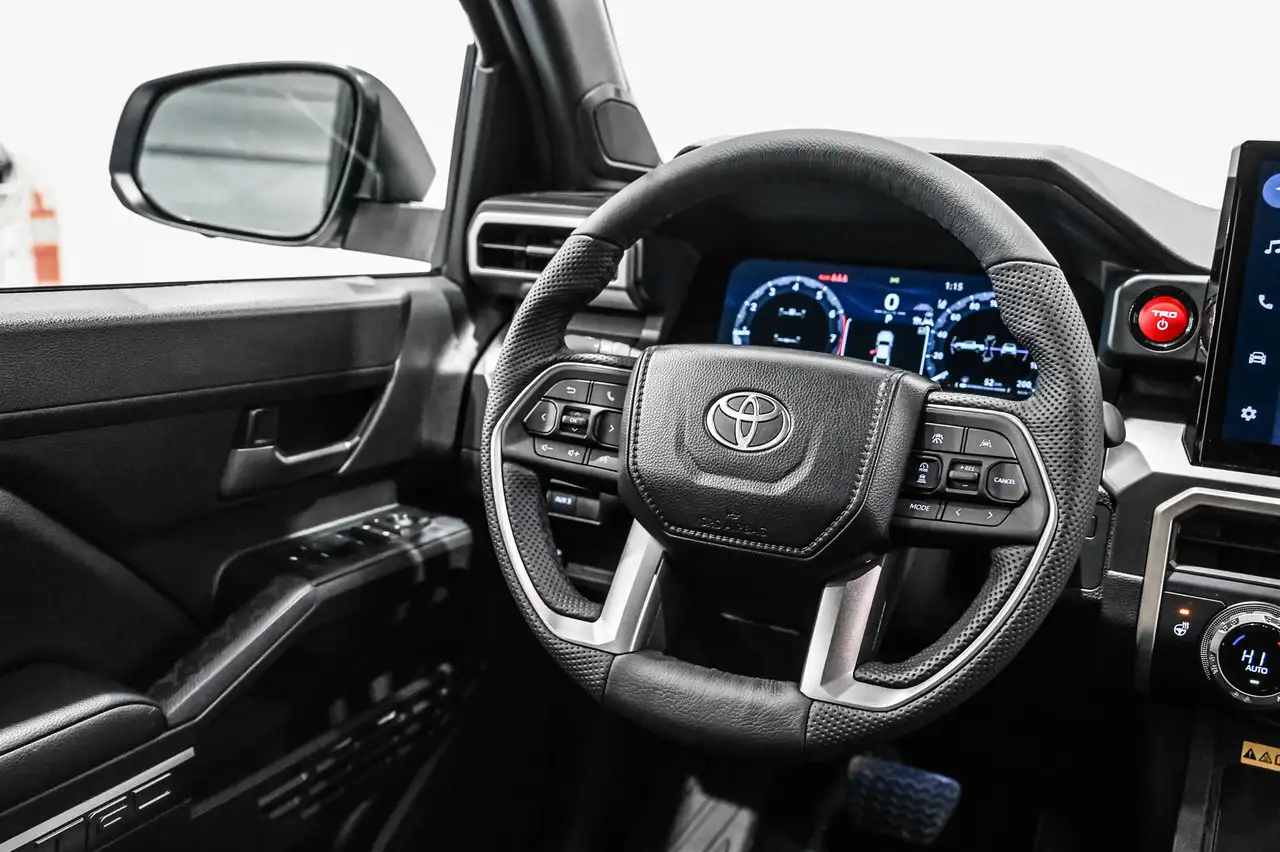 Toyota Tacoma снимка Toyota Tacoma