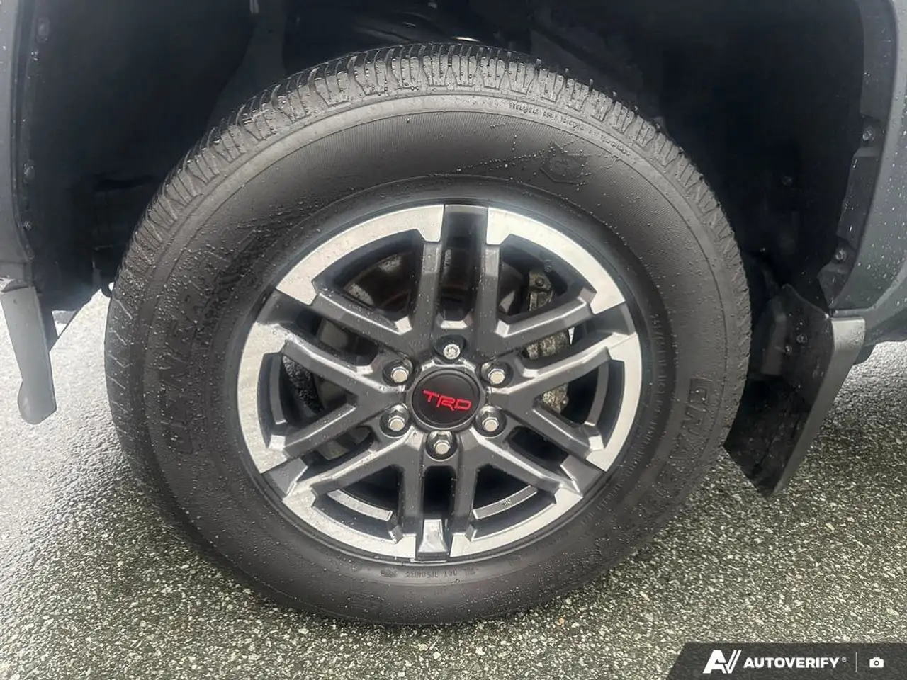 Toyota Tacoma снимка Toyota Tacoma