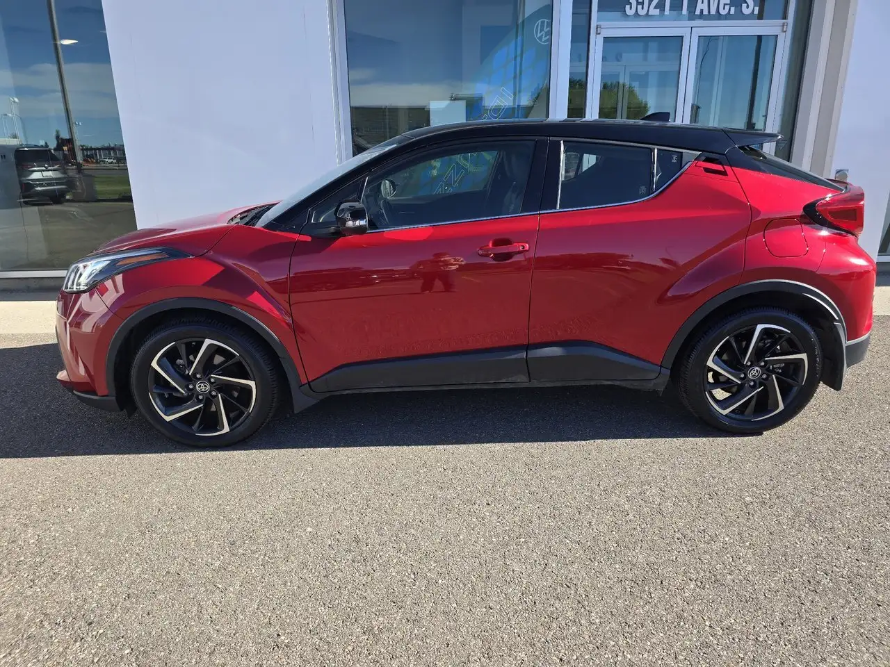 Toyota C-HR fotografie Toyota C-HR