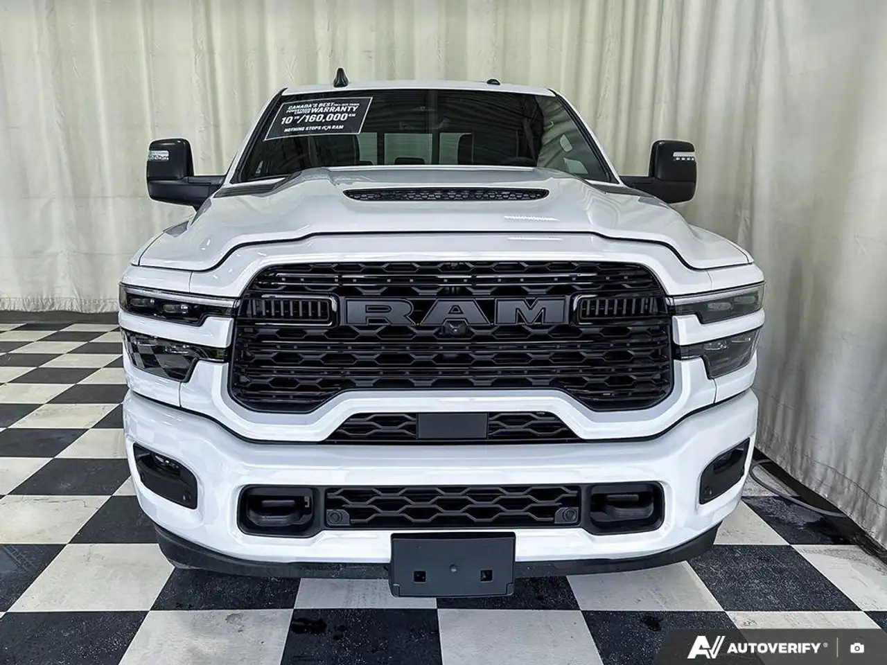 RAM 2500 снимка RAM 2500