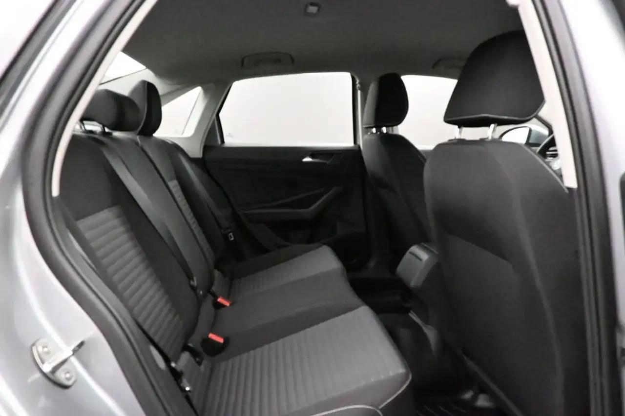 Volkswagen Jetta photo Volkswagen Jetta
