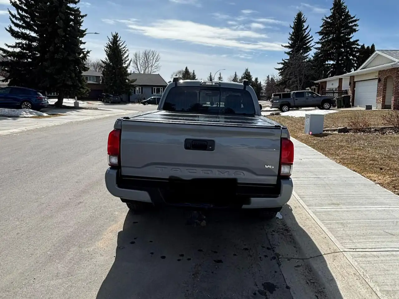 Toyota Tacoma снимка Toyota Tacoma