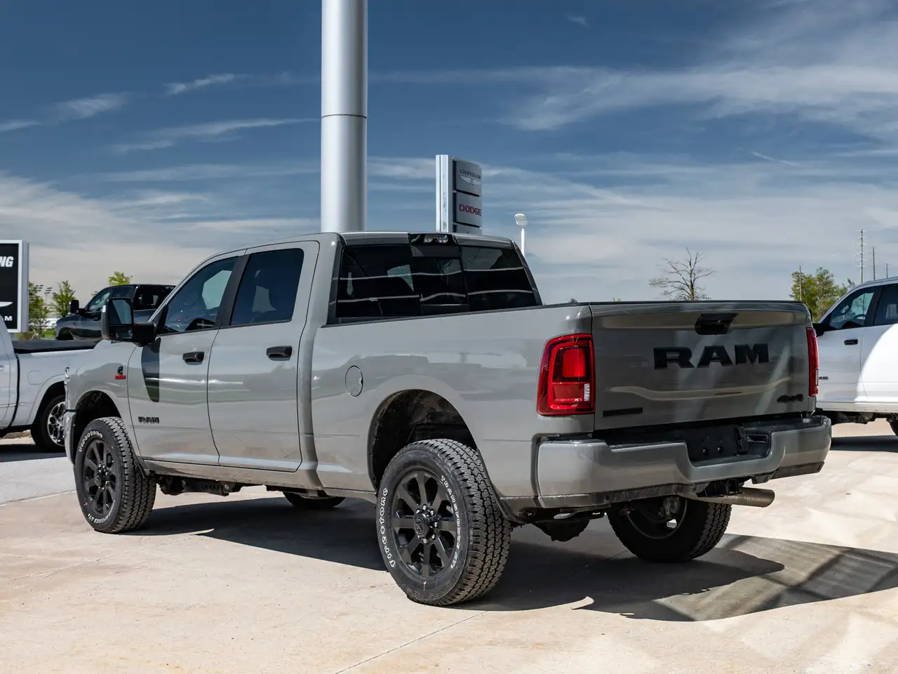 RAM 2500 снимка RAM 2500