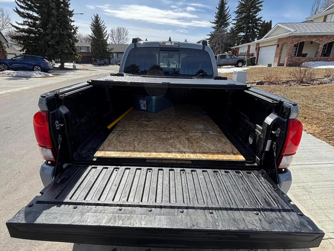Toyota Tacoma снимка Toyota Tacoma