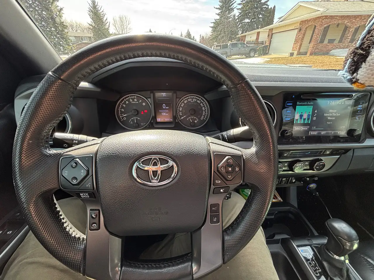 Toyota Tacoma снимка Toyota Tacoma