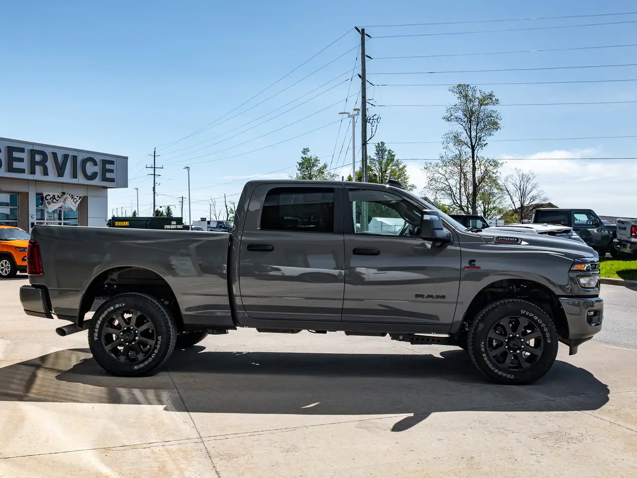 RAM 2500 снимка RAM 2500